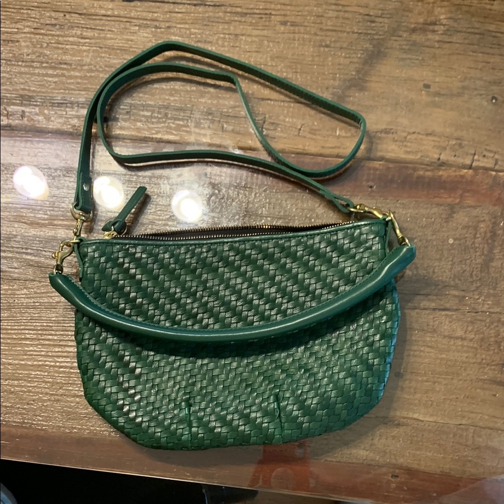 Clare V  petit Moyen Green Crossbody Bag with Woven Texture